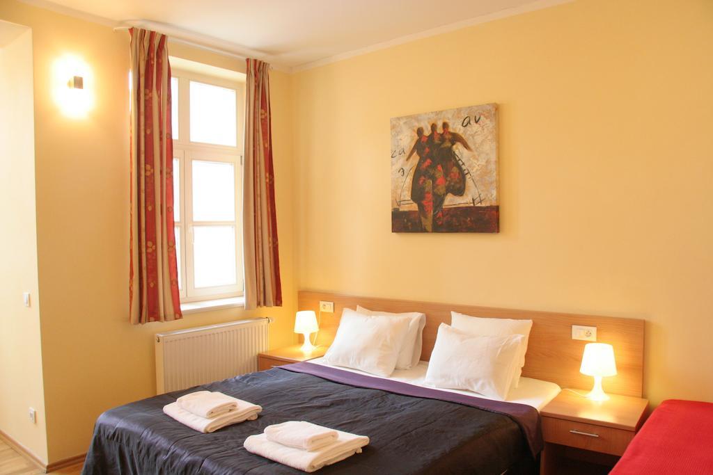 Vlkova Palace Prague Ngoại thất bức ảnh