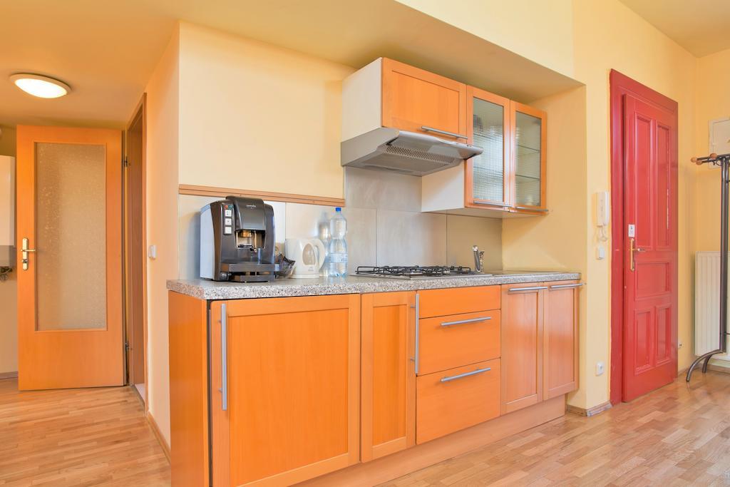 Vlkova Palace Prague Ngoại thất bức ảnh