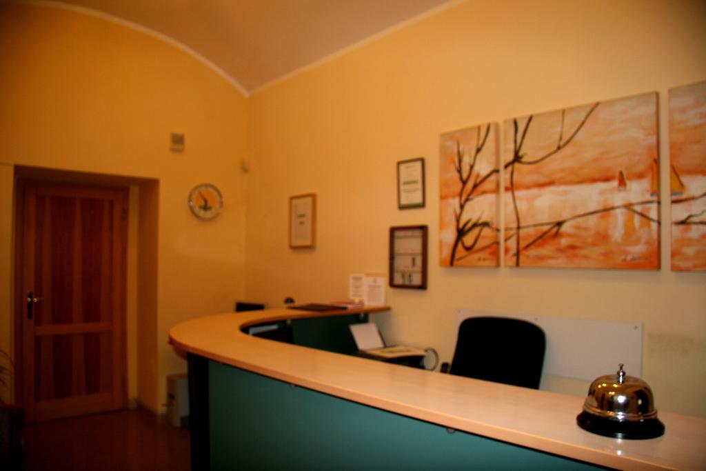 Vlkova Palace Prague Ngoại thất bức ảnh