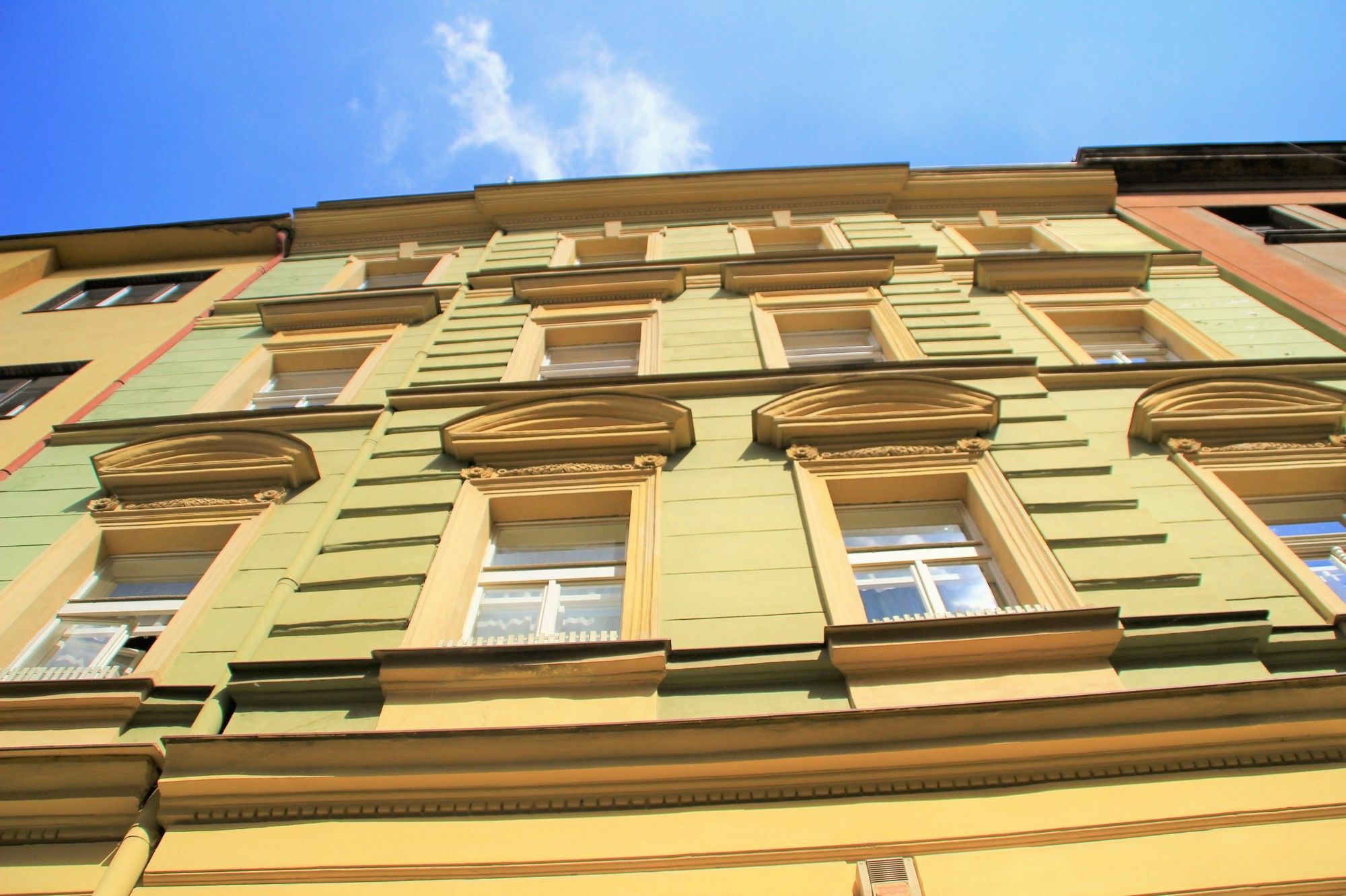 Vlkova Palace Prague Ngoại thất bức ảnh